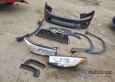 2014 Toyota Highlander Xle V6 from USA, damaged, VIN 5TDKKRFH8ES035409